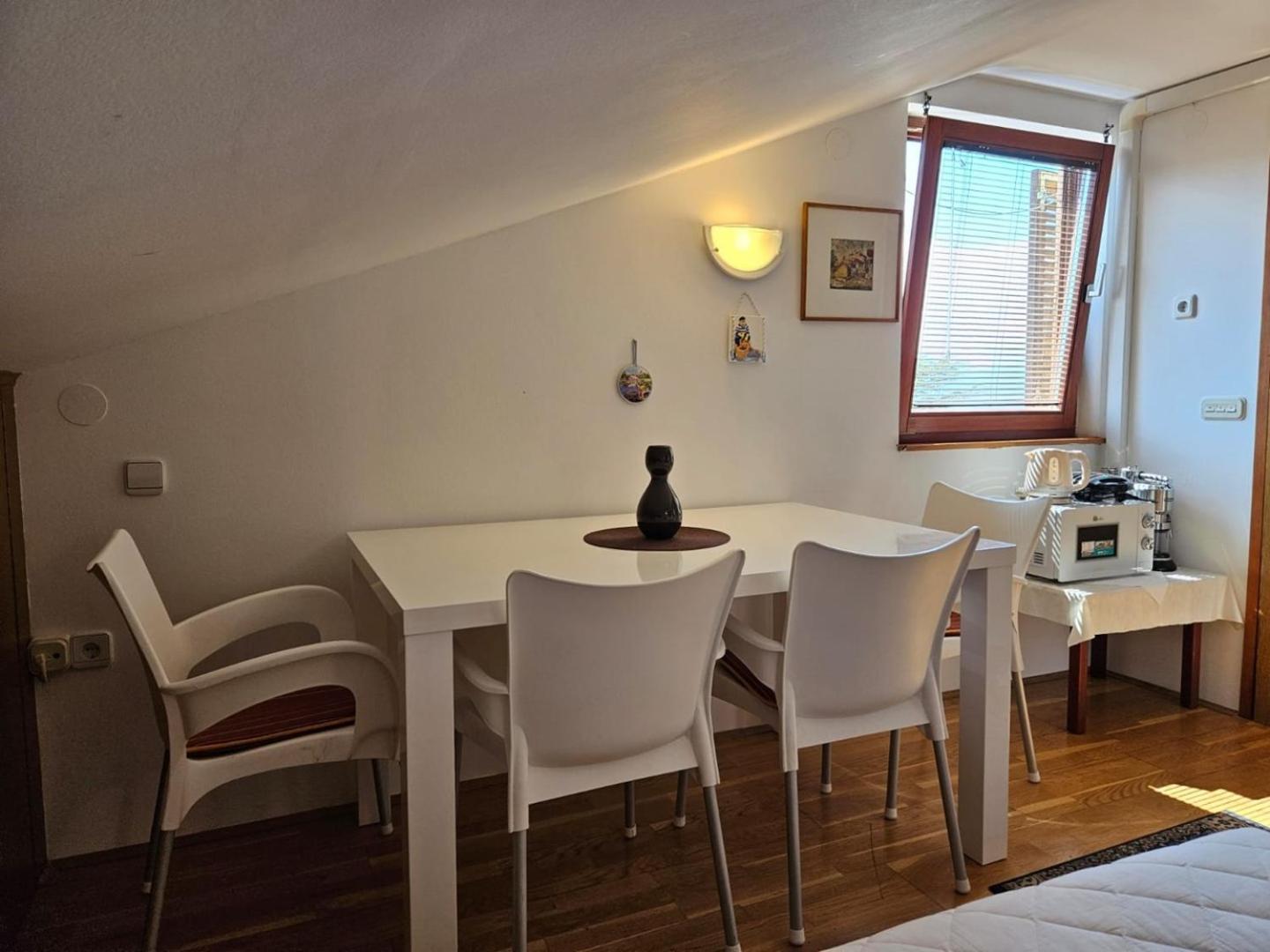 Studio Balen Malinska Buitenkant foto